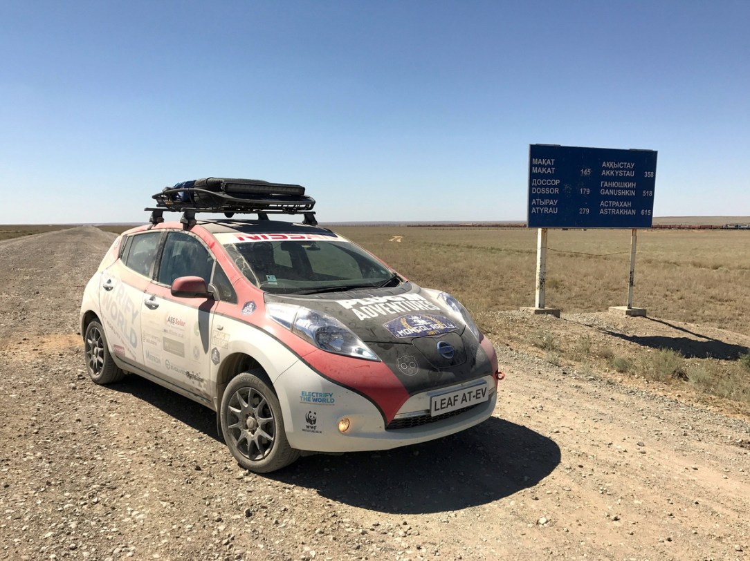Nissan LEAF AT-EV se convierte en el primer vehículo eléctrico