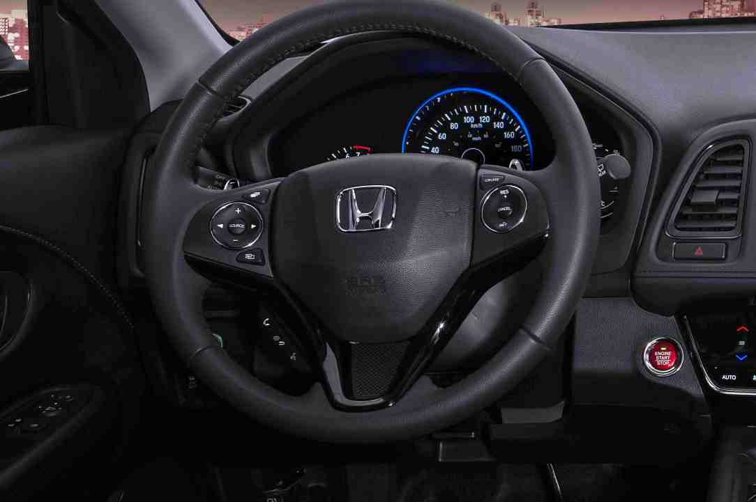 HR-V_2018_PADDLE_SHIFTERS