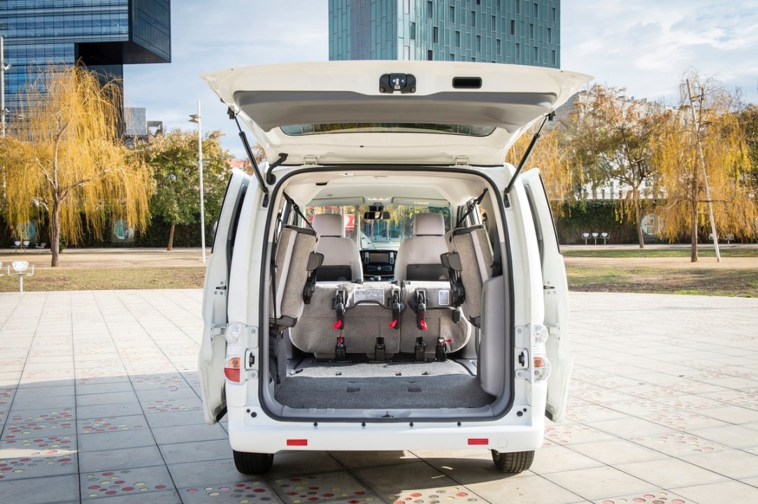 La van eléctrica Nissan e-NV200 expande su rango de autonomía