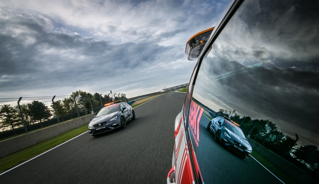 SEAT_SafetyCar_002_HQ