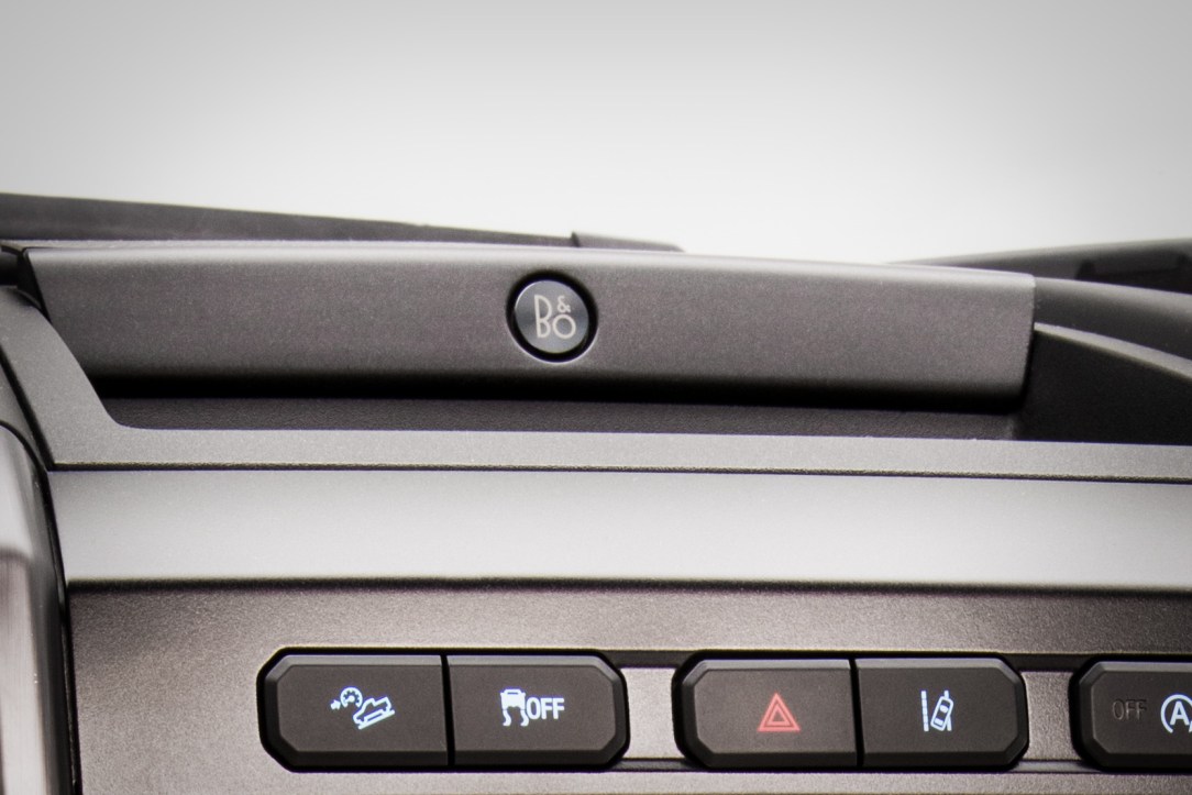 1464530_18Ford-Expedition_B&amp;O_Detail_preview