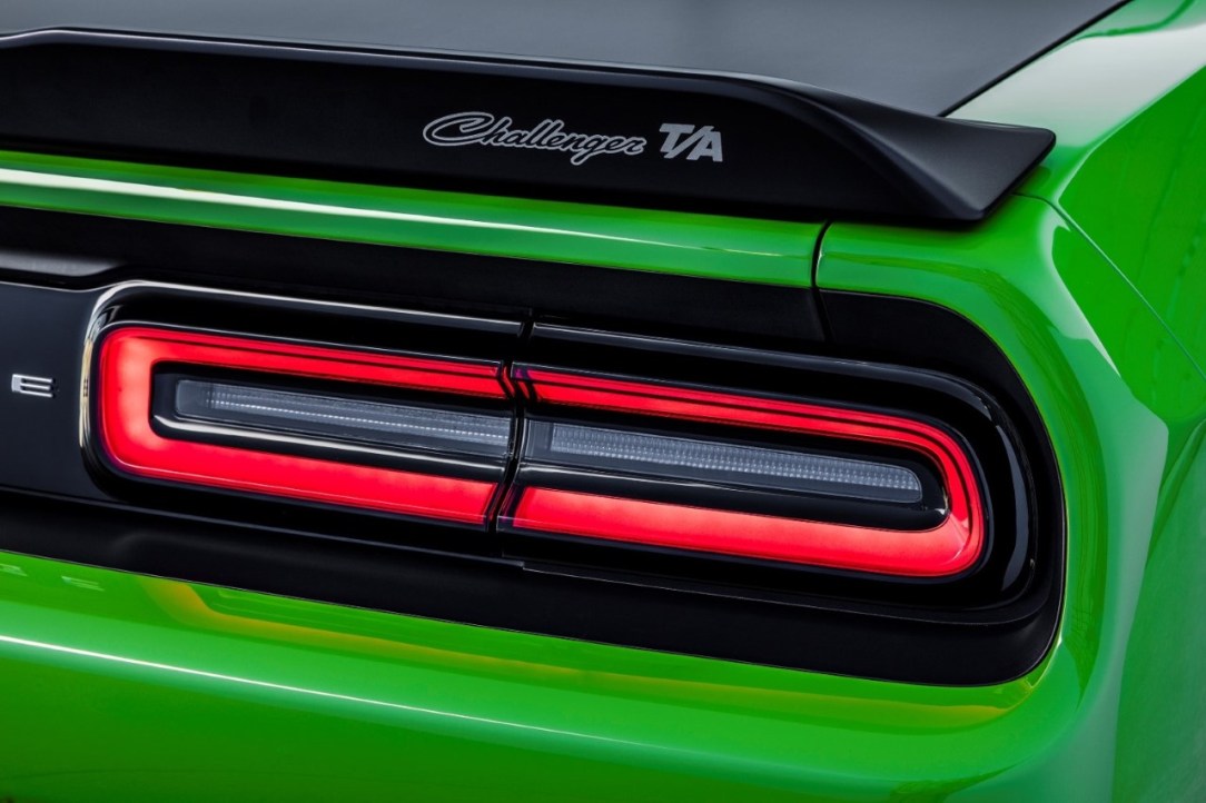 thumbnail_Challenger T_A REAR