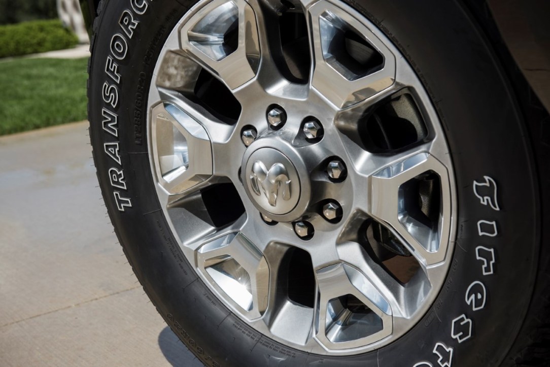 thumbnail_RAM 2500 HD Limited Tungsten Edition 2018_6