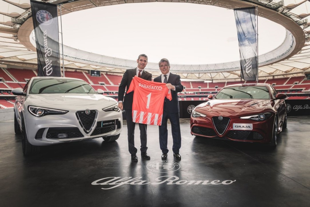 Alfa Romeo_Atletico de Madrid Oficial Camiseta