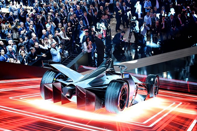 Nissan presenta el prototipo del vehículo que debutará en la F