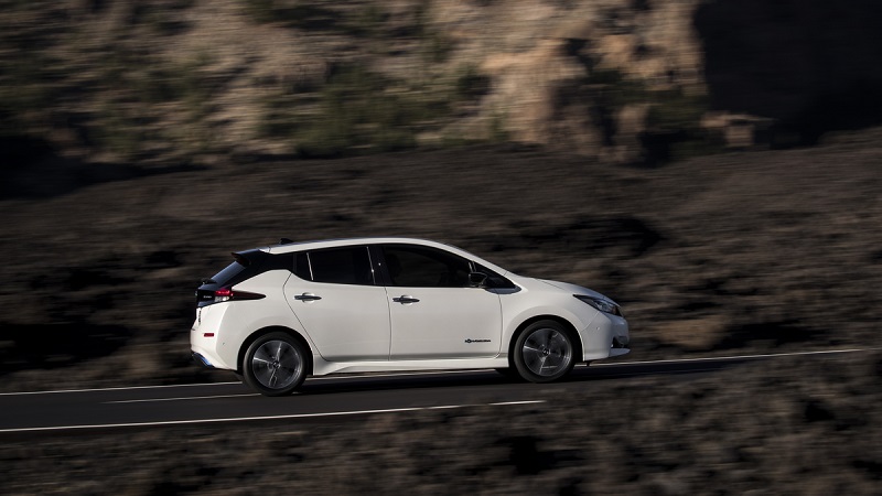 Nissan LEAF rebasa las 100 mil unidades vendidas en Japón