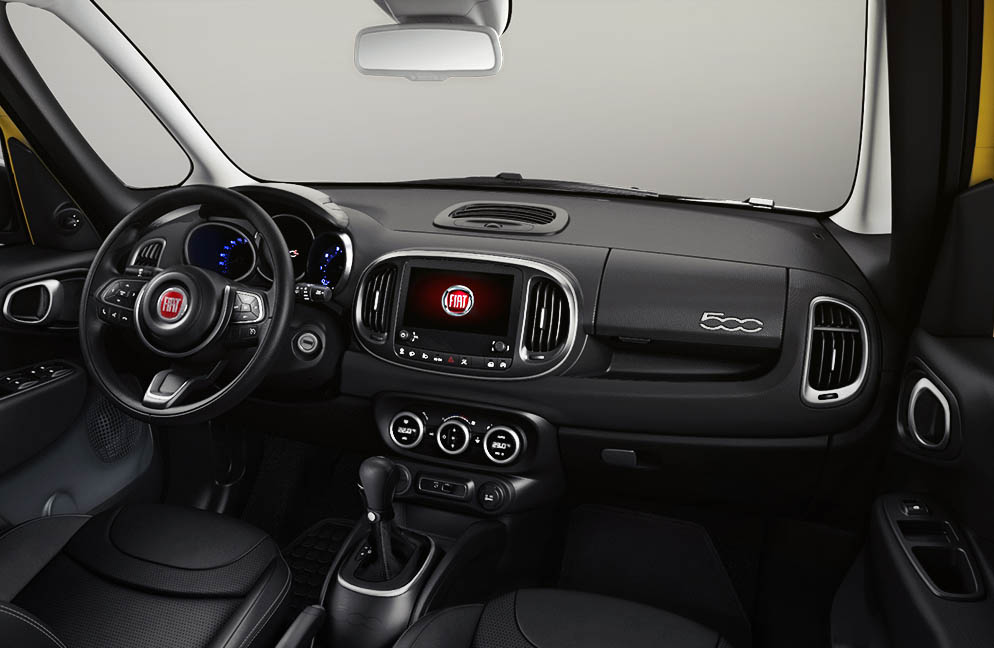 Fiat 500L 2018_interior2