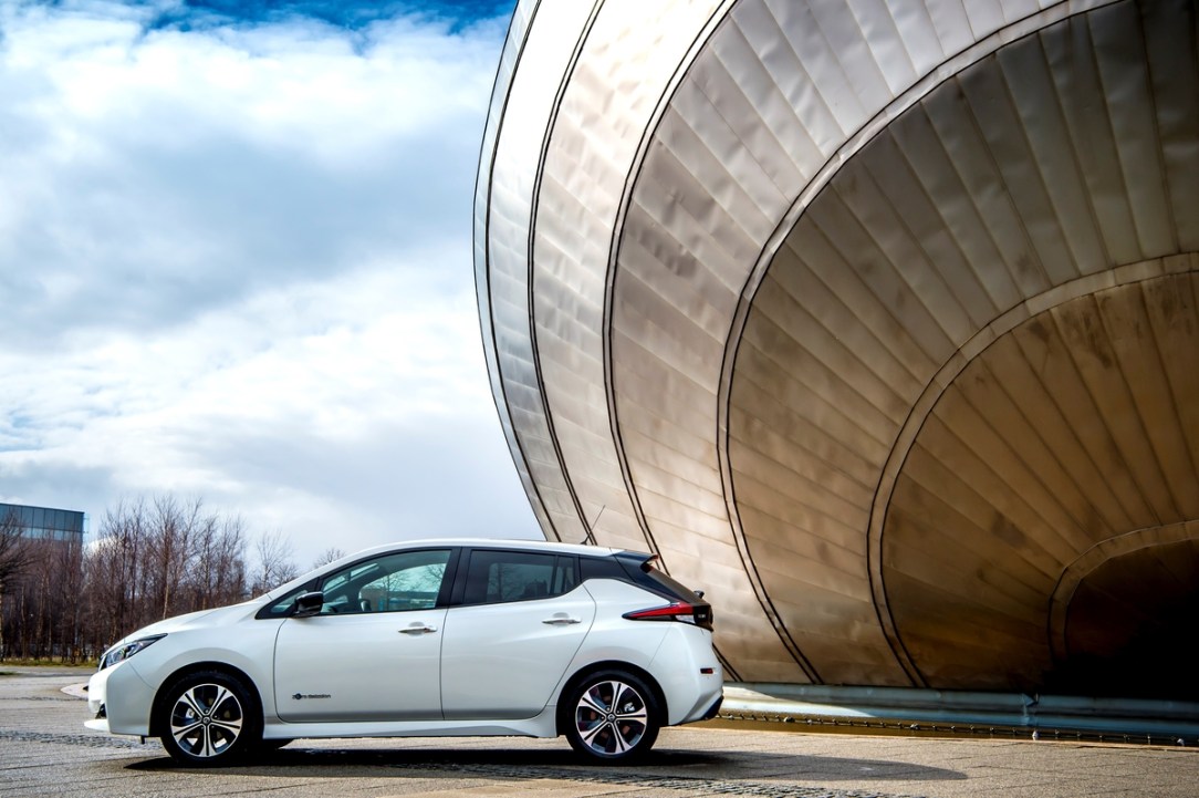 El nuevo Nissan LEAF obtiene el premio al âMejor VehÃ­culo ElÃ