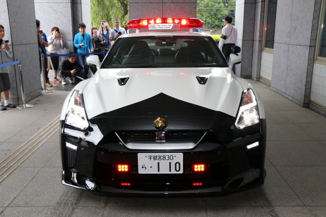 Nissan GT-R ahora es patrulla en Japón