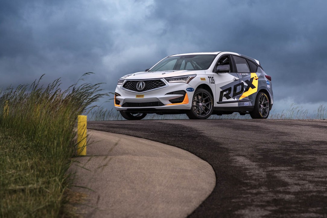 Acura Returns to the Pikes Peak Hill Climb