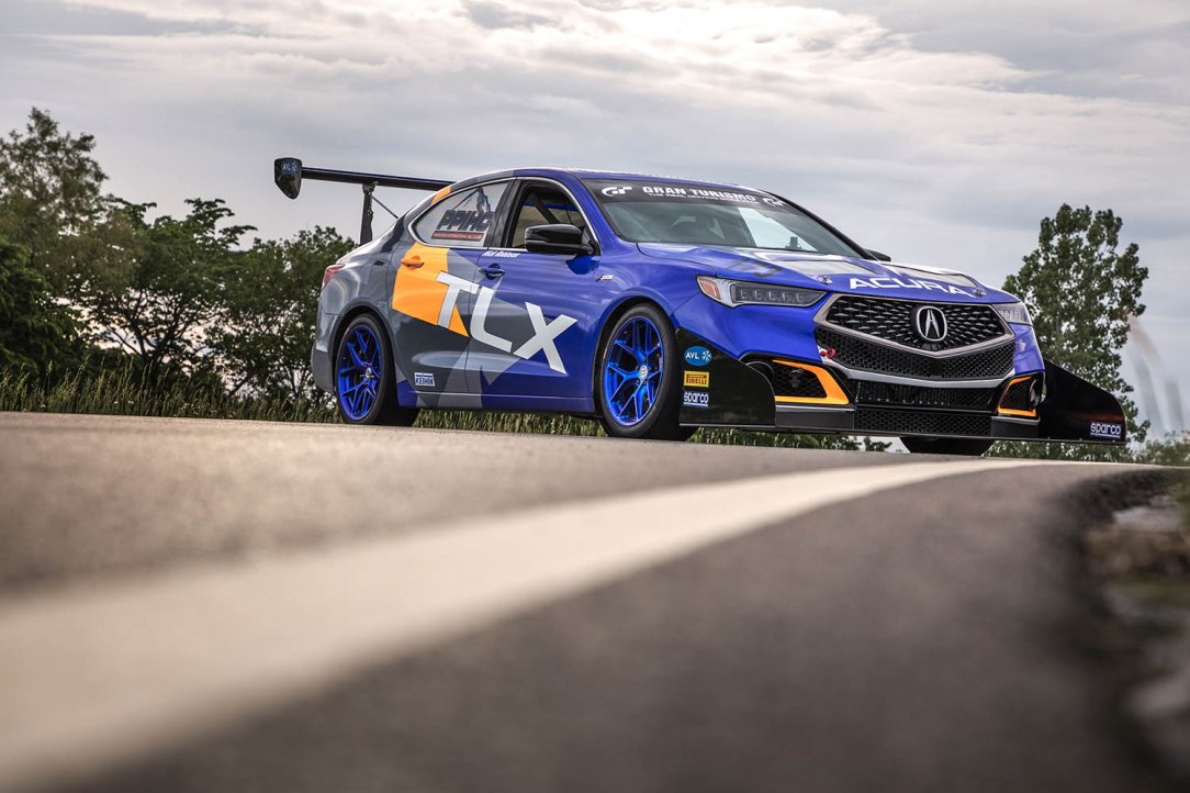 Acura Returns to the Pikes Peak Hill Climb