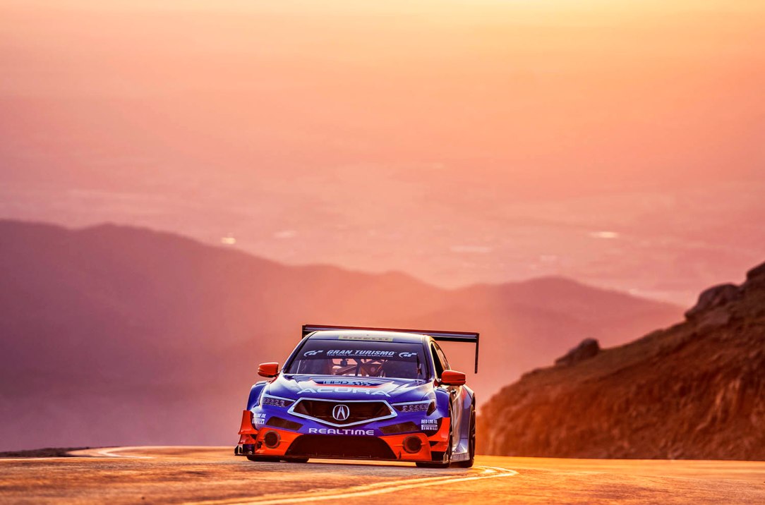 Acura victorious at Pikes Peak