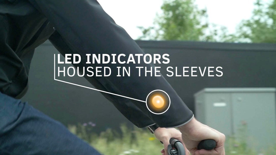 Now That’s a Bright Idea! Cycling Jacket Prompts Riders to Tur