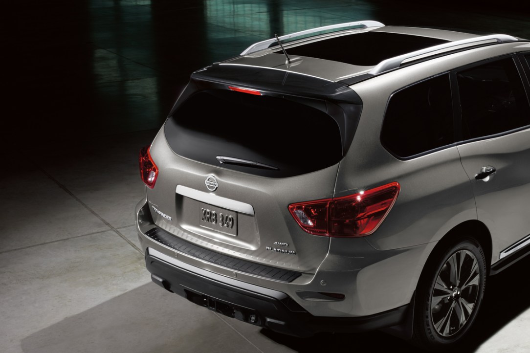 Nissan presenta en México la gama ‘Midnight Edition’ confor