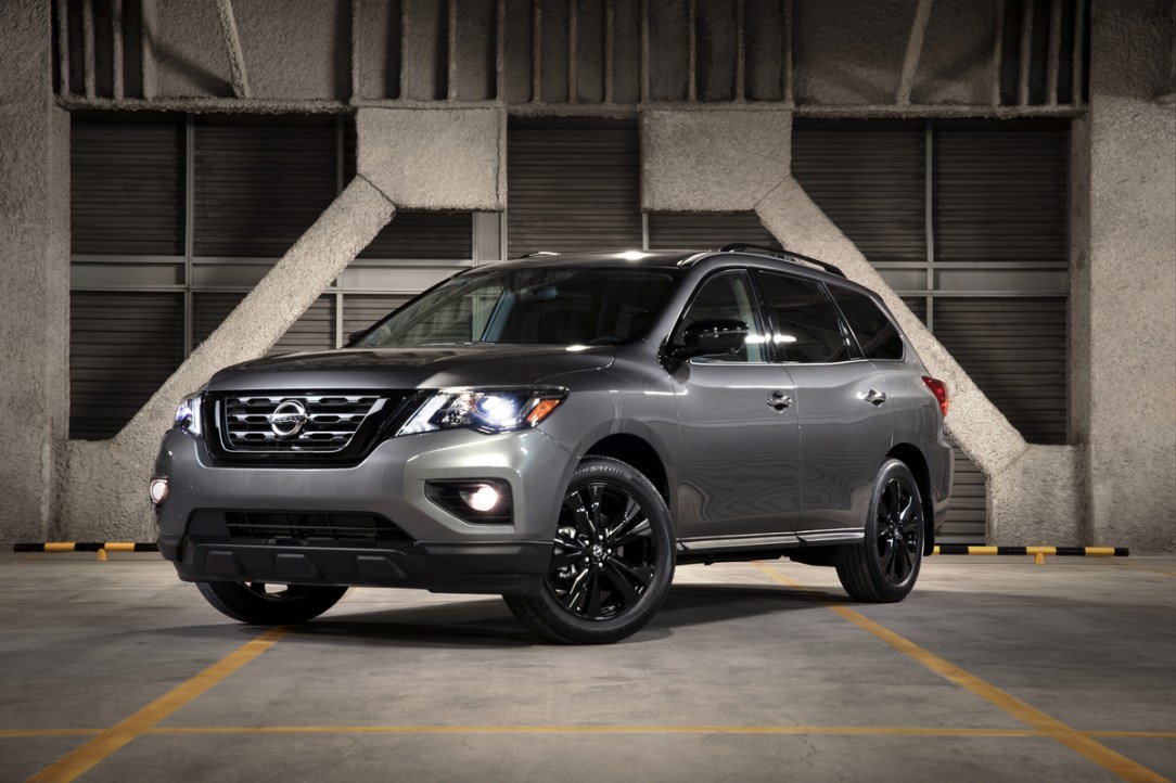 Nissan presenta en México la gama ‘Midnight Edition’ confor