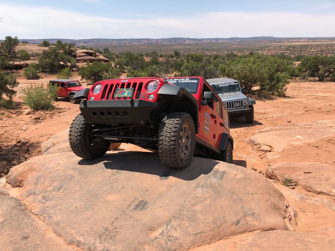 Mopar en Moab 2