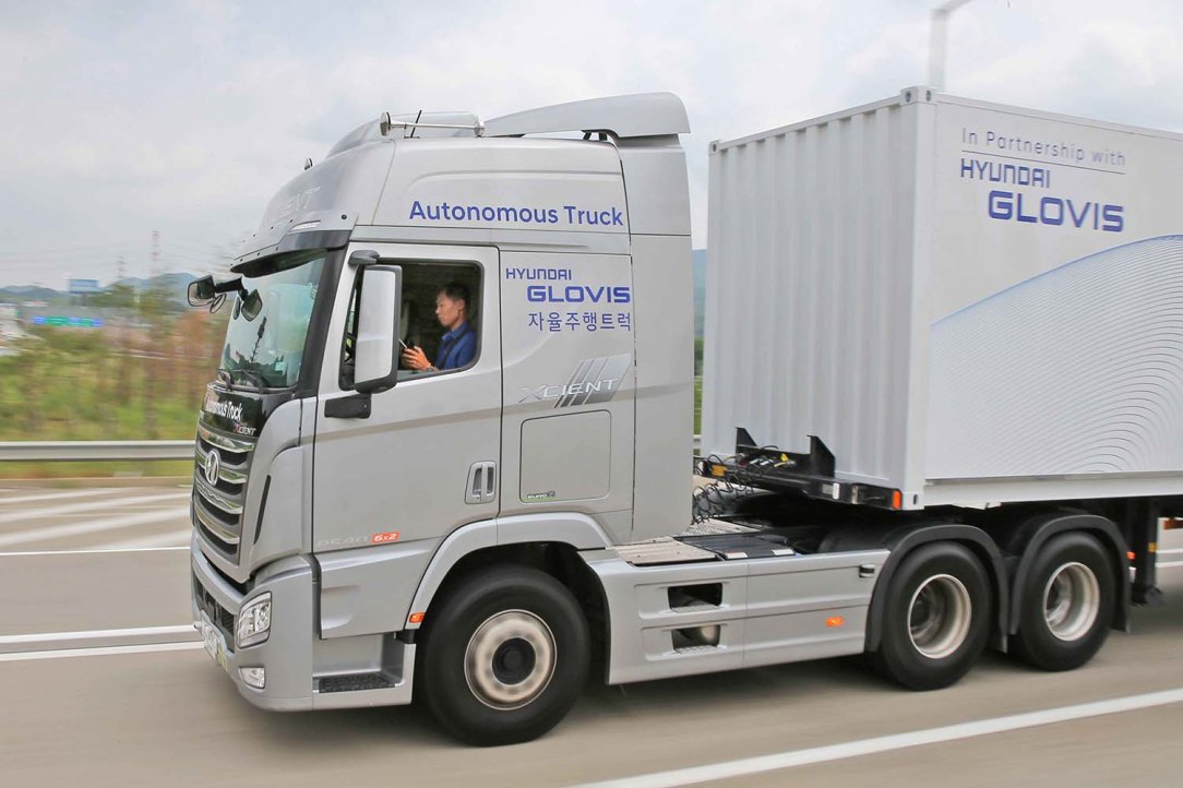 Hyundai_s First Domestic Autonomous Truck 2