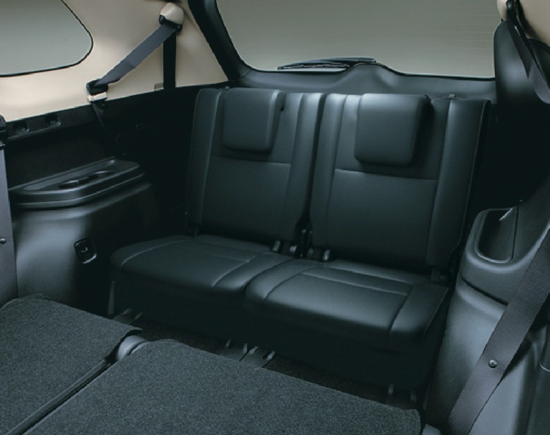 Mitsubishi Outlander 2019-16