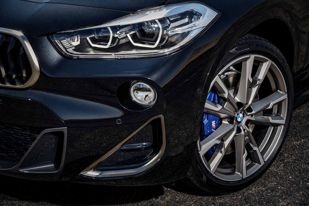 P90320391_highRes_the-new-bmw-x2-m35i-