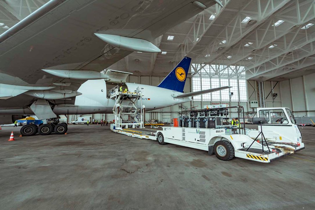 P90322153_highRes_bmw-vision-inext-mak