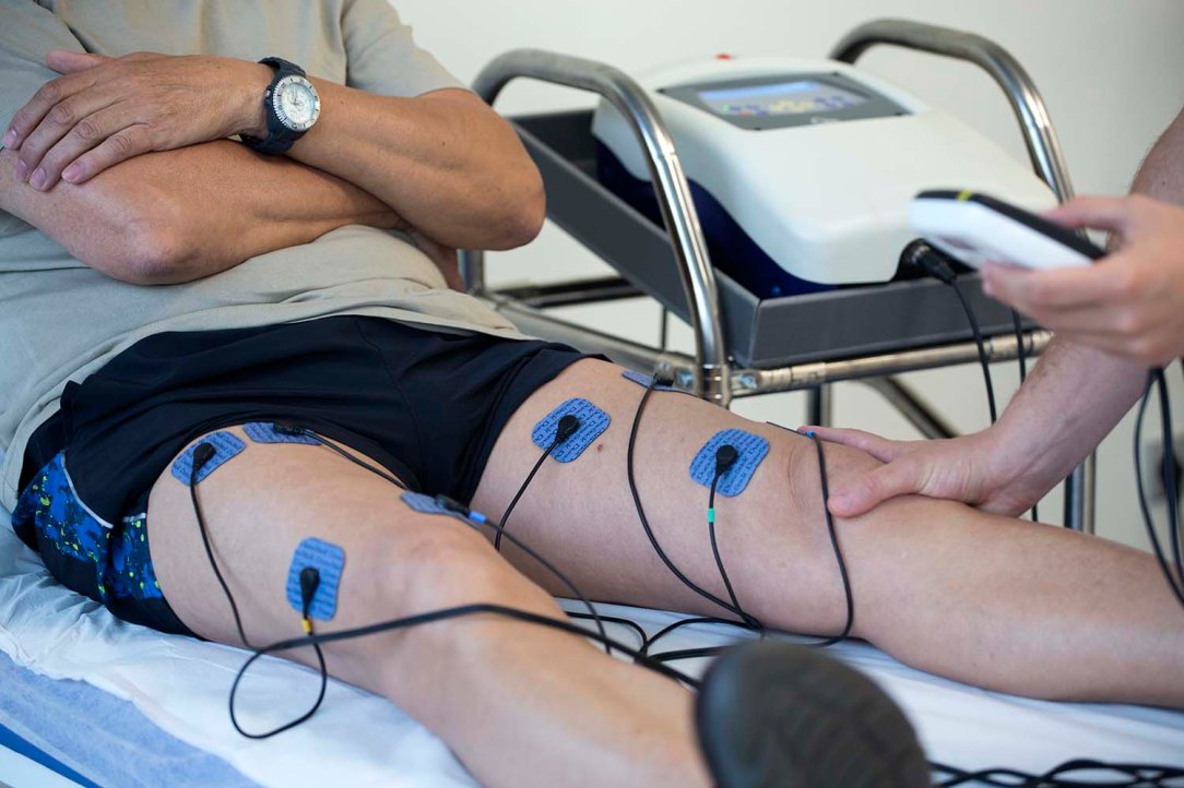 The-city-of-cars-and-people_002_HQ