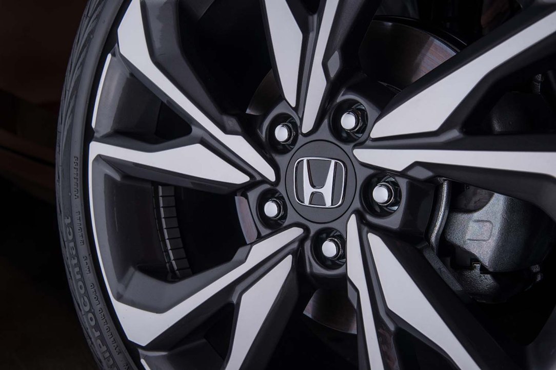 HondaCivicHiRes 19