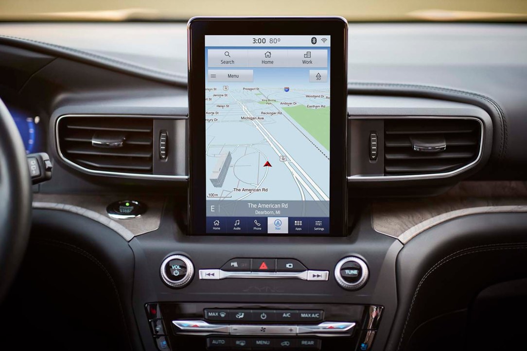 10 ford explorer platinum