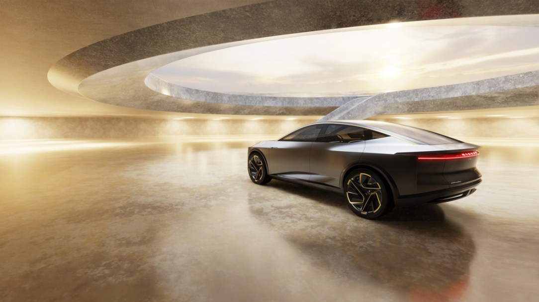 Nissan IMs Concept debuta en el Salón Internacional del Automó