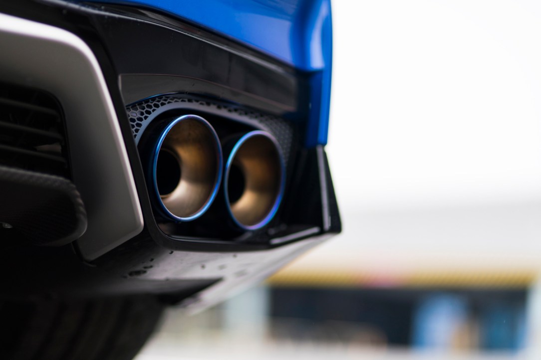 Nissan GT-R Edición 50° Aniversario debuta en Nueva York