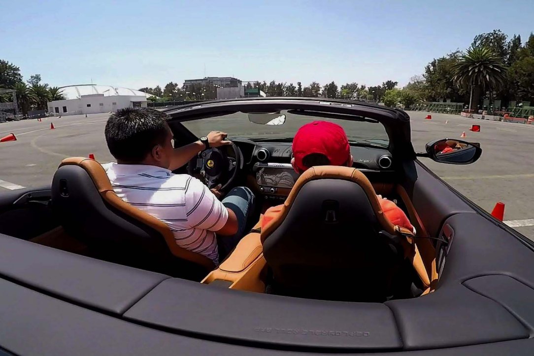 VideoCapture_20190412-212543