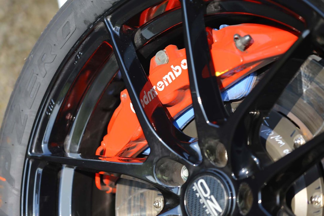 12937-KiaStingerGT420-TrackDay