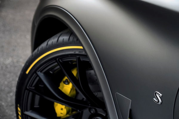 INFINITI, emblema S designación de performance