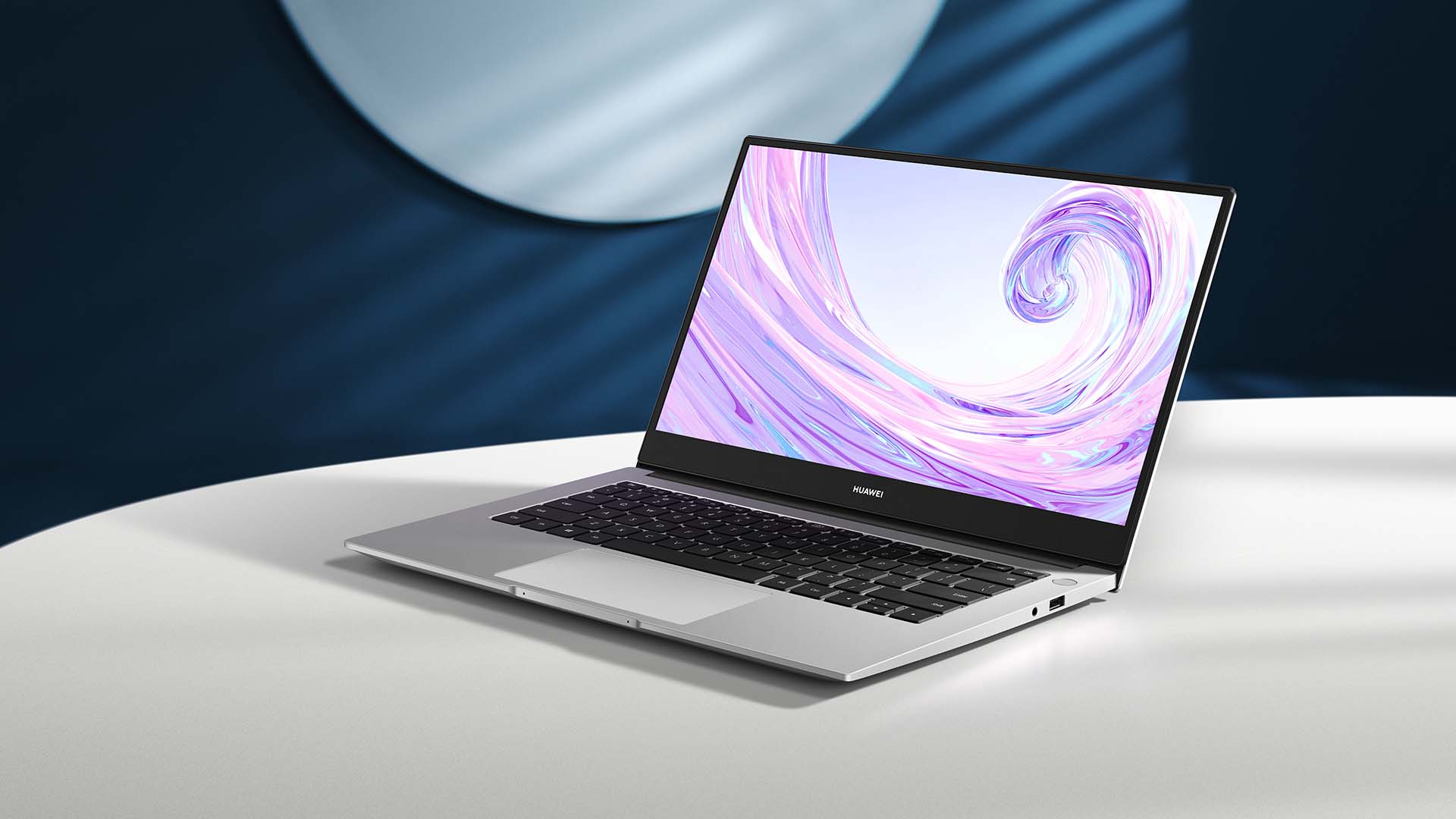 MKT_MateBook_D_14_Creative_Photo_Silver_全面屏_HQ_RGB_JPG_20191118